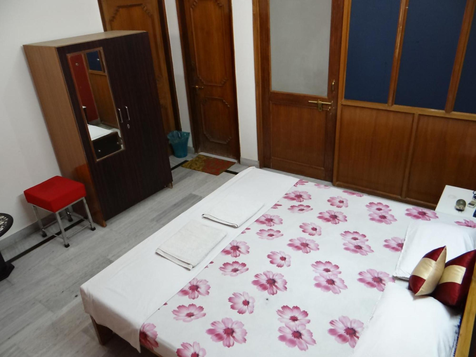 N Homestay Agra Tājganj Eksteriør bilde