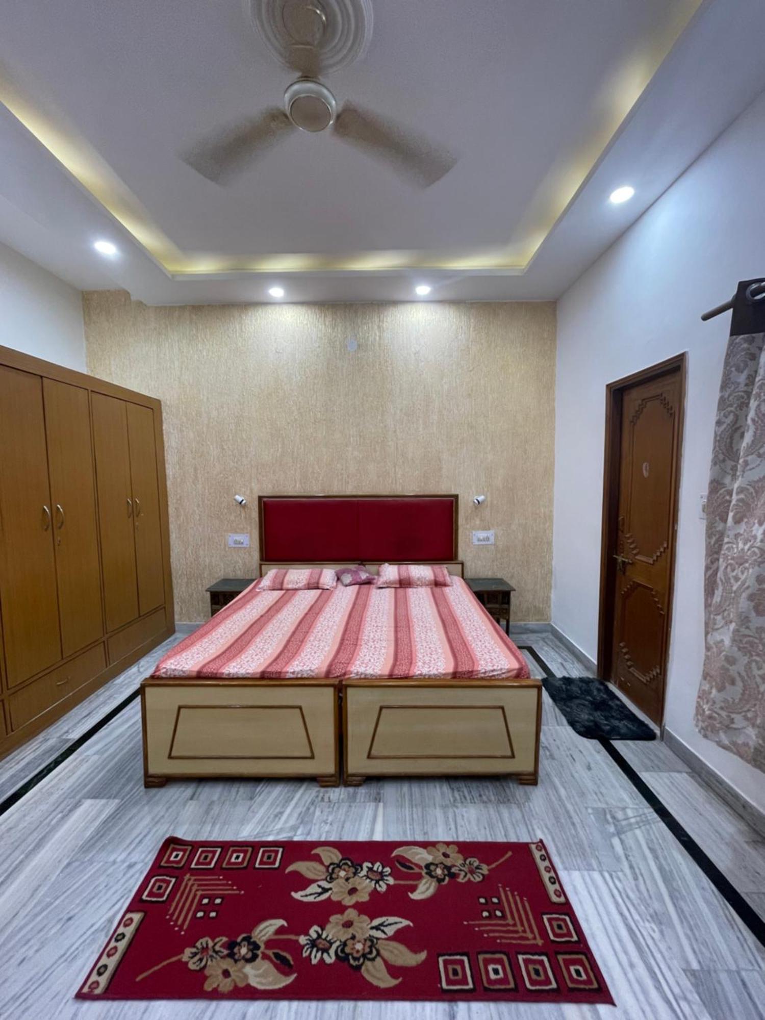 N Homestay Agra Tājganj Eksteriør bilde